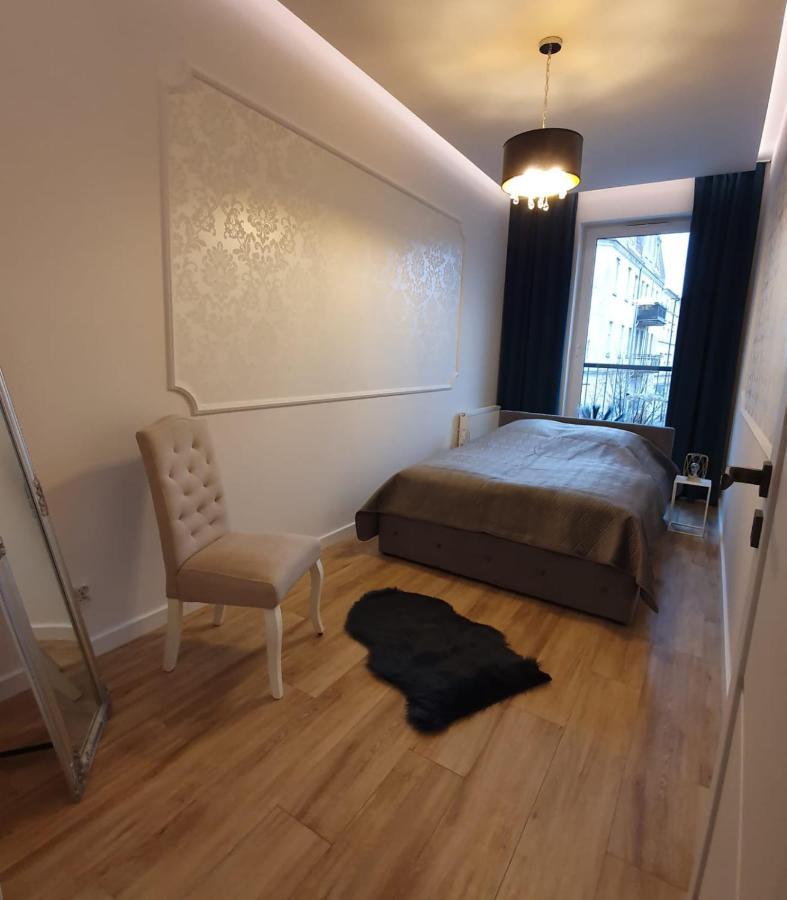 Apartament Skarbowa 莱什诺 外观 照片